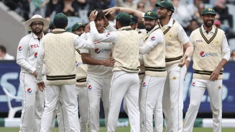 Pakistantestteam4_d66c92