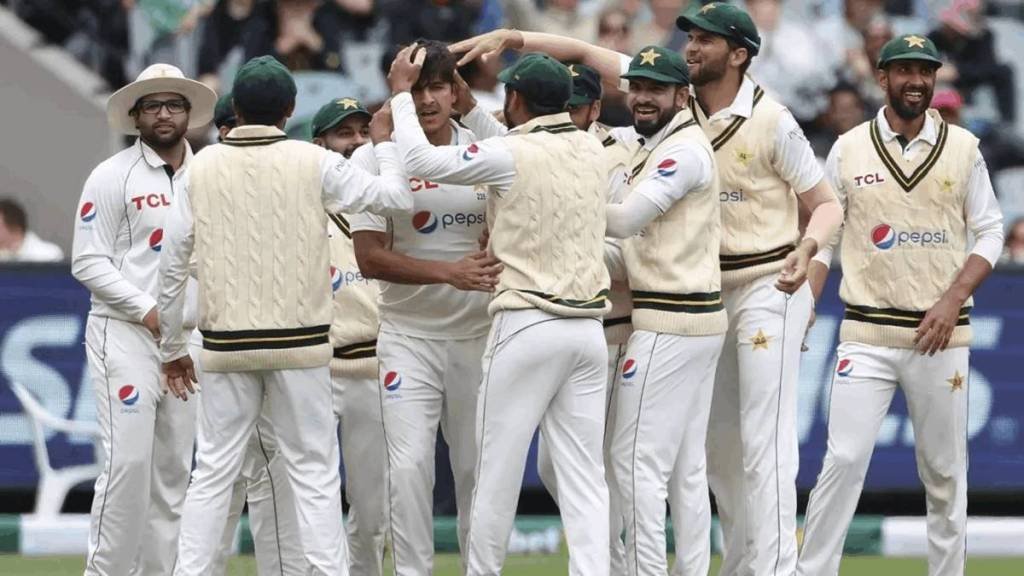 Pakistantestteam4_d66c92